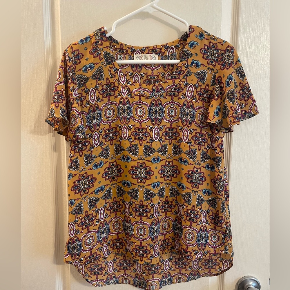 Pink rose flutter sleeve top